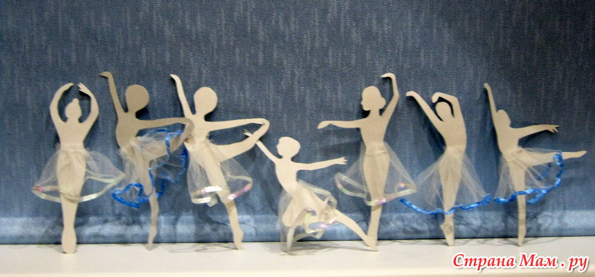 Чайковский маленькие лебеди. Балерины танец маленьких лебедей. Кулон танец маленьких лебедей. Танец маленьких лебедей зарисовки. Танец маленьких лебедей костюм.