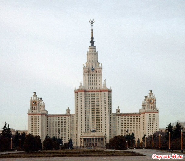 Кто хорошо знает главное здание МГУ?