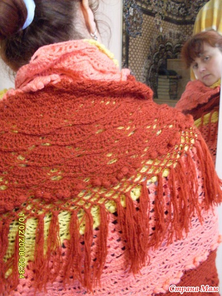 Названия для шали. Оренбургский пуховый платок арро. Оренбургская пуховая шаль 160х160. Бабушка в пуховом платке. Шаль старинная.