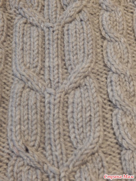  "Silver Spikelets Cowl"