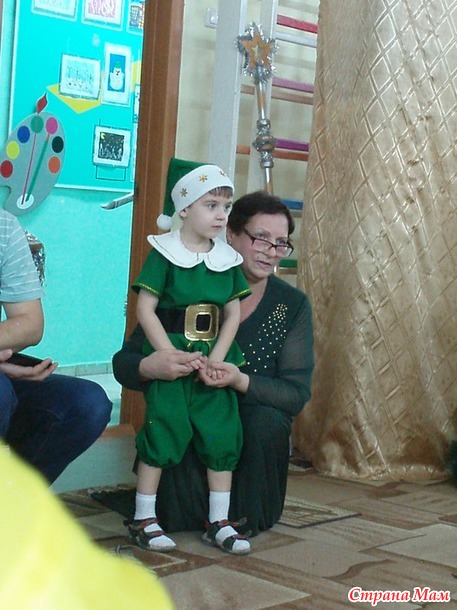 Попробовала сшить новогодний костюм