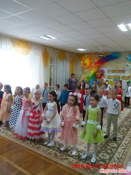 Платье на выпускной в детском саду