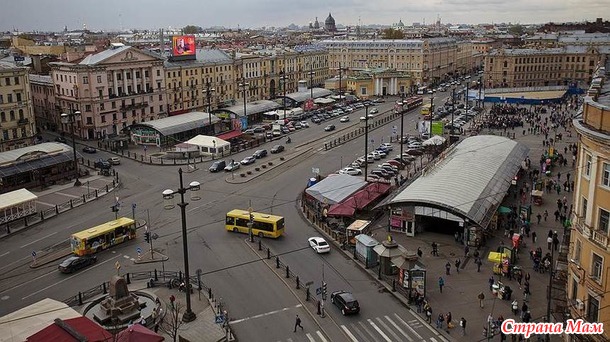 Самые известные площади Северной столицы