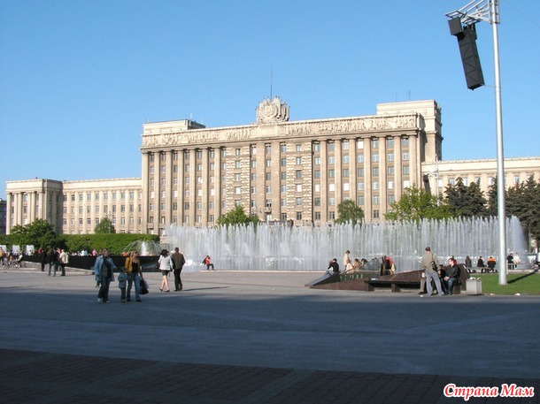 Самые известные площади Северной столицы