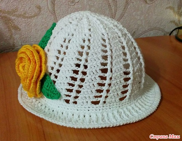 Шляпка для девочки (крючок)