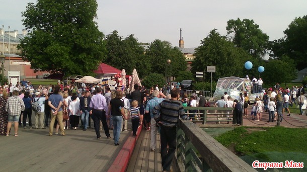 Праздник на Петропавловке