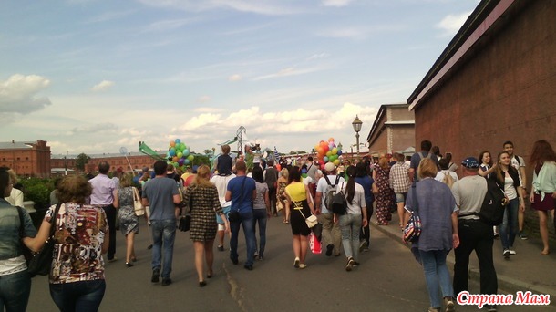 Праздник на Петропавловке