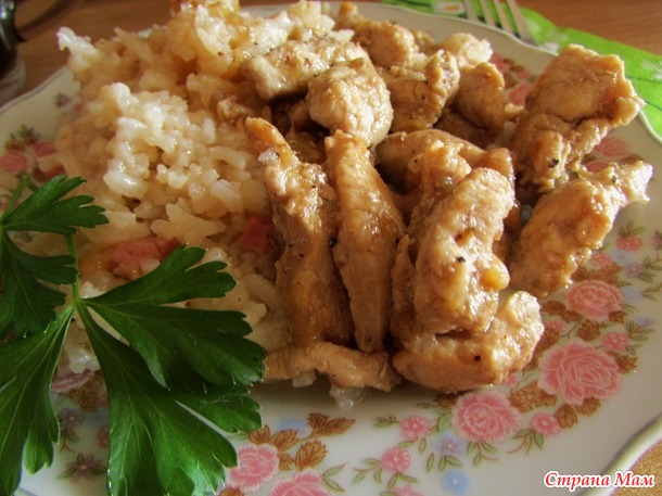 Куриная грудка, тушёная с бананом