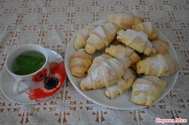 Очень вкусная выпечка для всей семьи. Печем сигаретки или дамские пальчики как у Нателлы Борисовны. много фото.