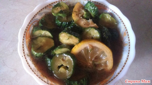 Огурцы, маринованные с лимоном