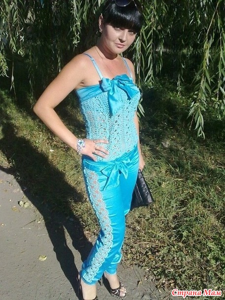 Костюм юбка, брюки, топ (ткань+кружево)