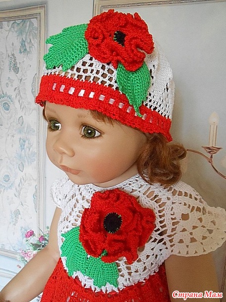 Платье с круглой кокеткой. У меня вышло МАКОВОЕ!