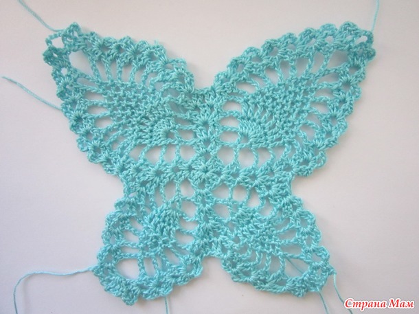 Он-лайн вязание салфетки с бабочками