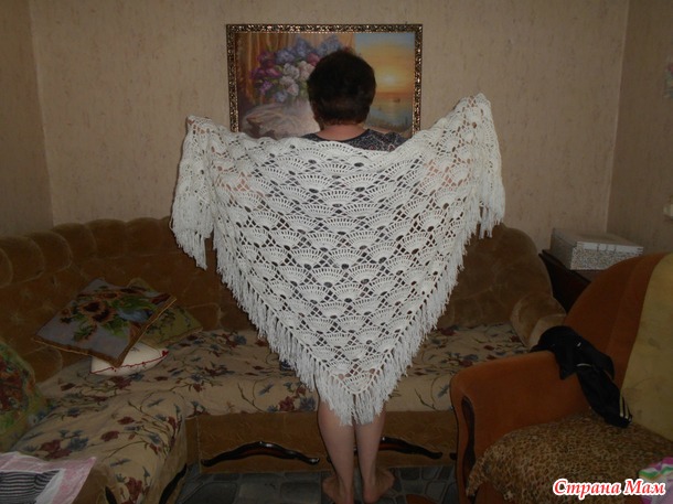 Первая шаль крючком!