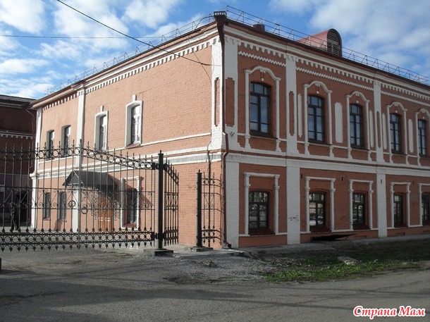 Дома прошлого века в моем городе.