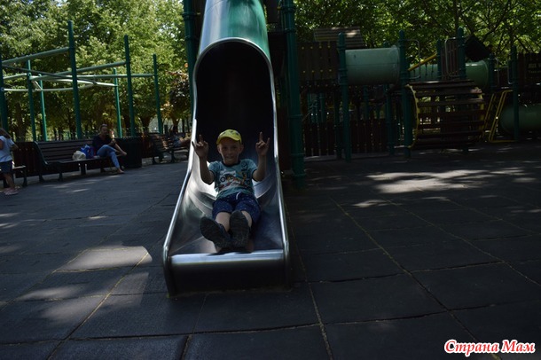 Франция 2 - Часть 8 - Люксембургский сад и футбол