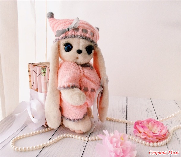 . Мягкая игрушка зайка