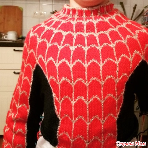 Spiderman или Человек-паук. Детский пуловер с круглой кокеткой. Вяжу.
