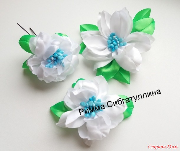 Бантики, заколочки для маленьких принцесс.
