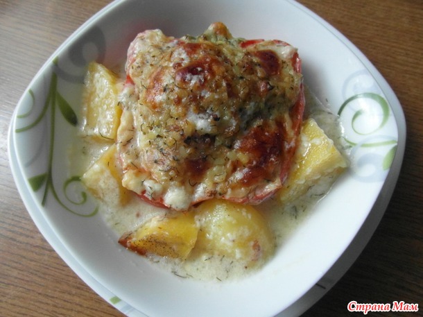 Перец, фаршированный кашей.