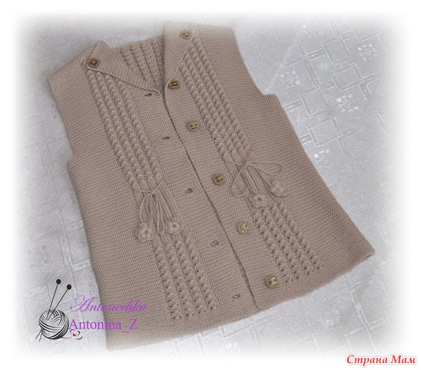 Жилет для внучки платочной вязкой. Спицы.