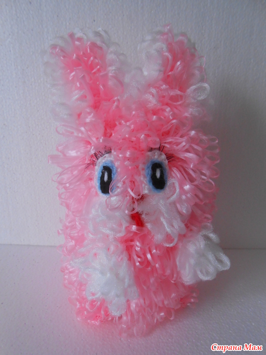 Мочалка крючком. Детские мочалки игрушки крючком. Игрушки из мочала. Вязаная мочалка игрушка зайчик крючком. Мочалки ручной работы.