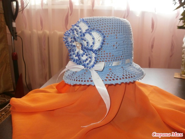 Шляпка для крестницы