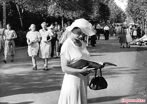 Туфли с бантами