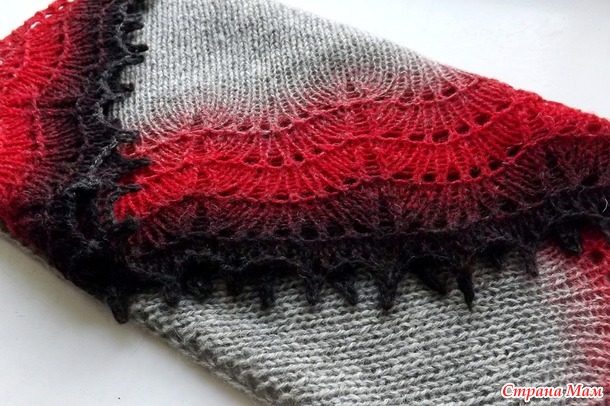 Шаль Holden Shawlette- снегирь