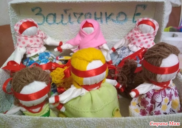 Обереговые куклы_колокольчик и кукла на счастье.
