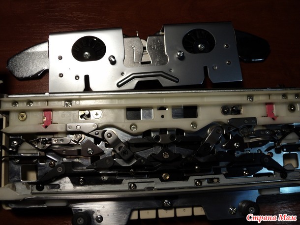 вязальная машина Brother KH 890+фото каретки