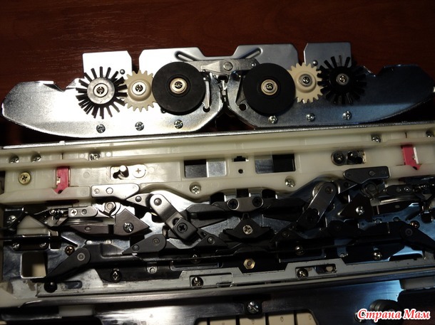 вязальная машина Brother KH 890+фото каретки