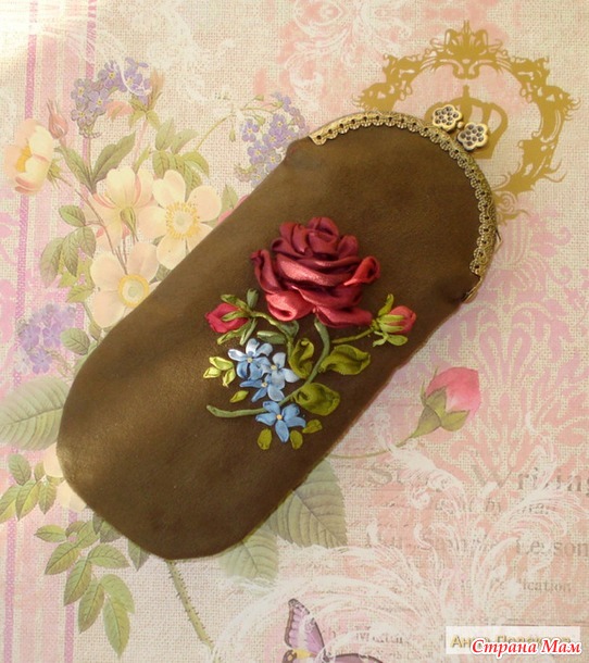 Очечник "Старинная роза"