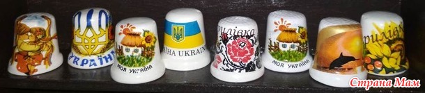 Витрина для наперстков. Дополнила фото
