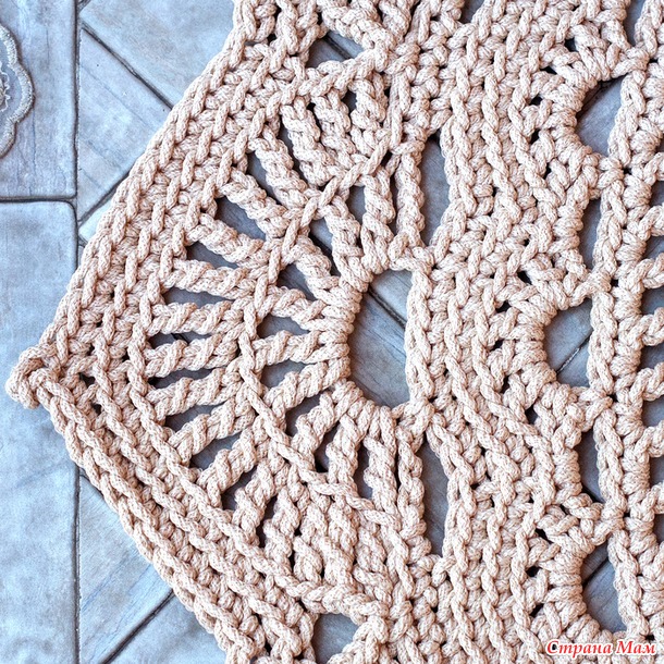 *-      Lacepistachio  Lacemats