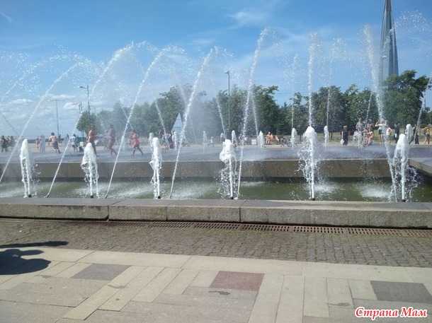 Июнь. Не шила, но немного повязала и даже съездила в Питер