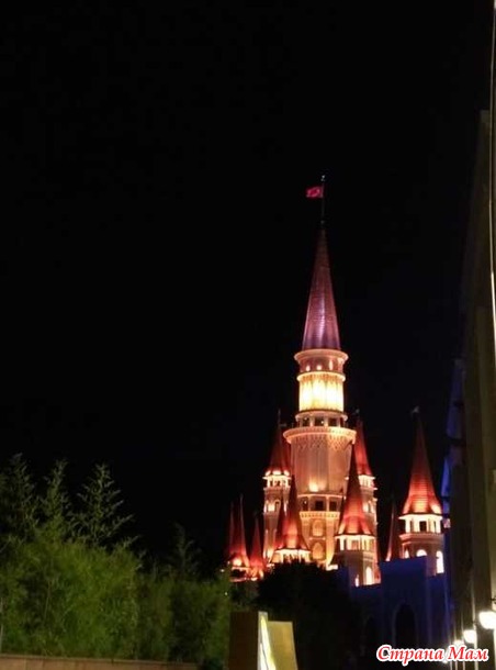 Инструкции по выживанию: один день из жизни RIXOS... вечер и ночер там же