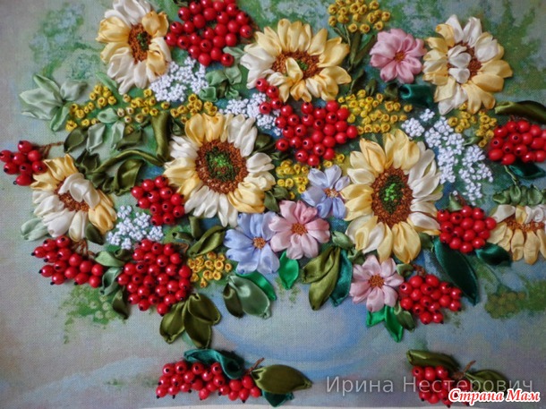 Вышивка - ягодки из бисера и бусин