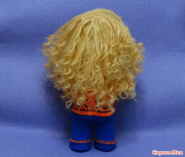. Кукла игровая