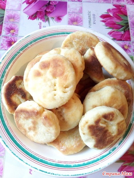 Пышки на кефире. Для тех, кто не боится жареной выпечки.
