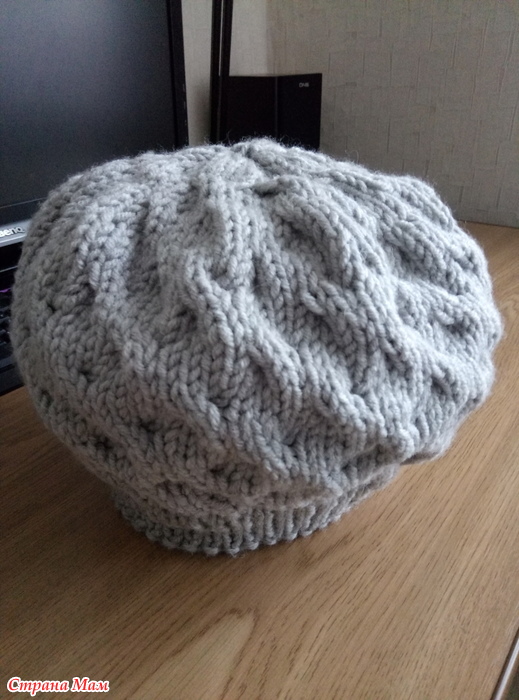 вязаная беретка. берет спицами для женщин. берет альпака. необычные шапки женские. вязаные шапки и береты.