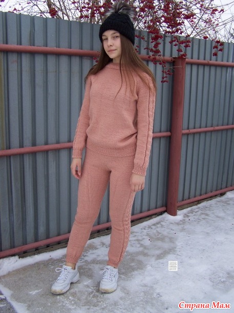 Свяжем тренд? Без проблем! Спортивный костюм (спицы)