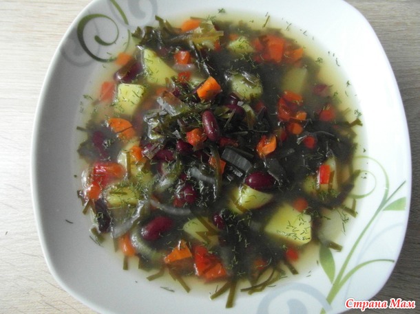 Недельник супов. Фасолевый суп с морской капустой.