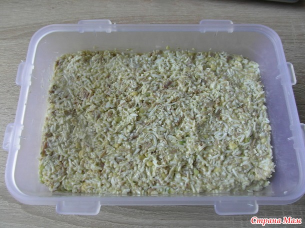 Мясная намазка из авокадо и белка.