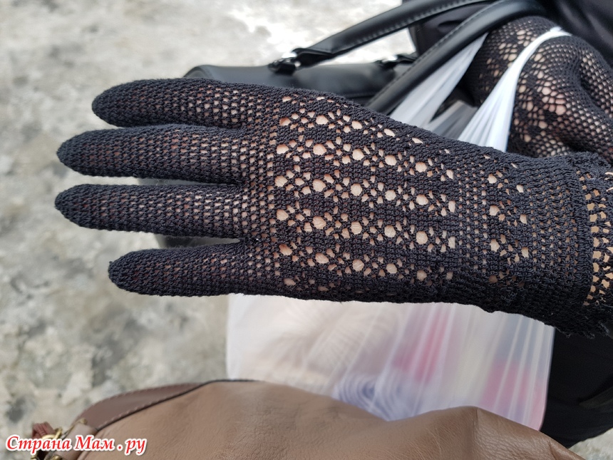 Красивые вязаные перчатки