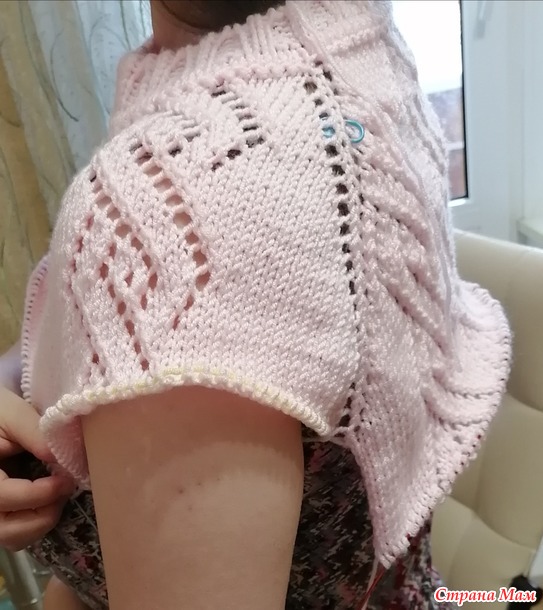 Ажурный пуловер с ромбами