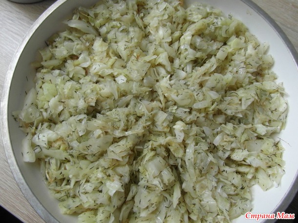 Стожки из фарша и капусты.