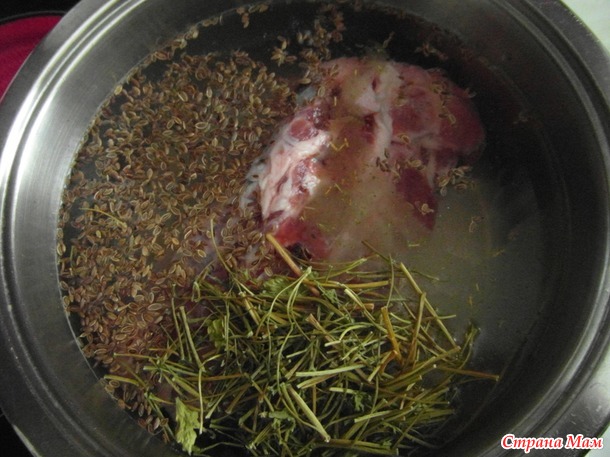 Фунчоза с мясом и брокколи.