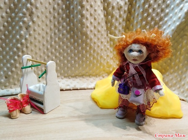Авторская работа: текстильная куколка Веснушка