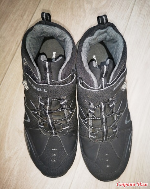 ПРОДАНЫ. Кроссовки MERRELL подростковые в отличном состоянии, размер 36 (стелька 24 см). Россия